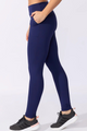 Legging Modeladora com Bolsos na Frente Marinho