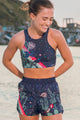 Short com Bolso e Fenda Estampa Mandacaru