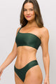 Biquíni Top Ombro Só e Calcinha Bombom Verde Bonsai
