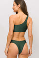 Biquíni Top Ombro Só e Calcinha Bombom Verde Bonsai