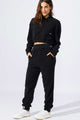 Jogger Peluciada com Bolso Preta