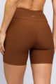 Bermuda Meia Coxa Canelada Marrom