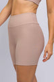 Bermuda Meia Coxa Canelada Bege