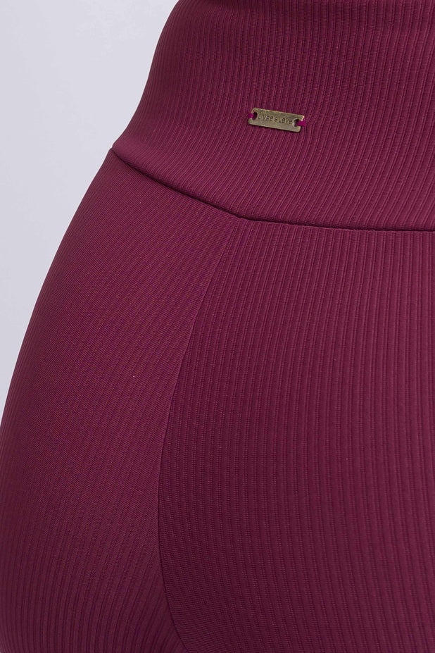 Calça Flare Canelada Roxa