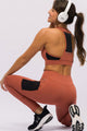 Conjunto Top com Bolso e Legging com 2 Bolsos Marrom