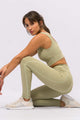 Conjunto Top Regata e Legging com Bolso Verde