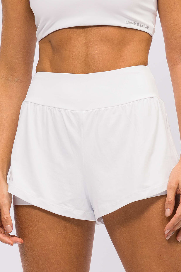 Short Soltinho Branco