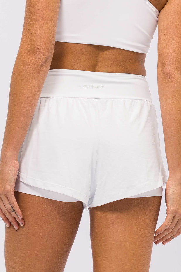 Short Soltinho Branco