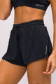 Short com Fenda Preto