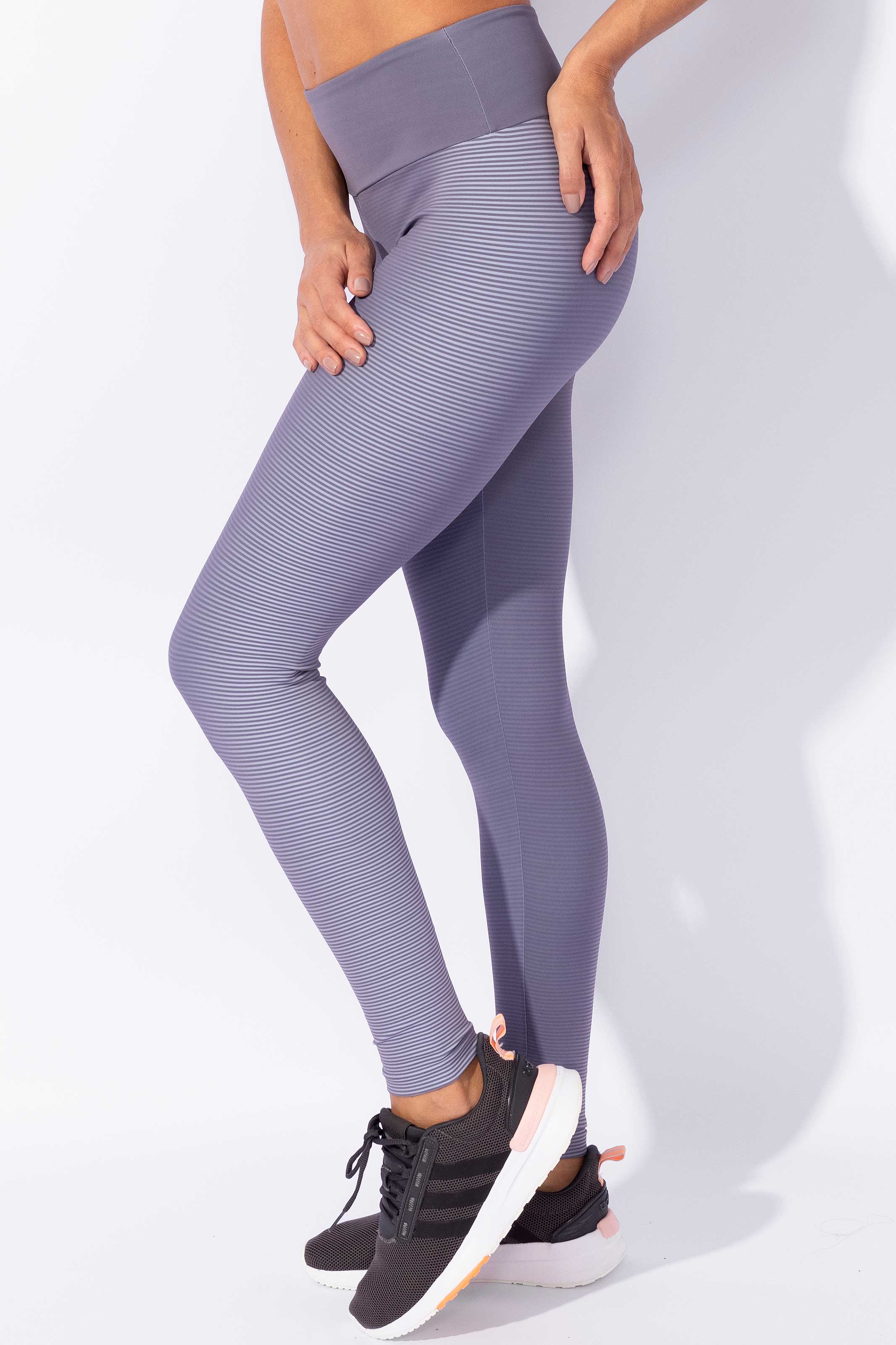 Legging Modeladora Essencial Lights