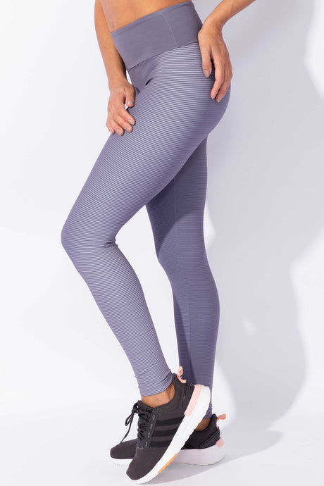 Legging Modeladora Essencial Lights
