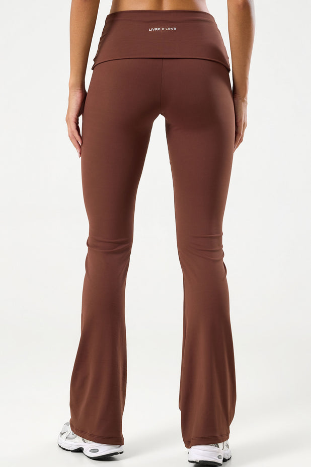 Calça Flare com Cós de Virar Marrom