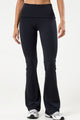 Calça Flare com Cós de Virar Preta