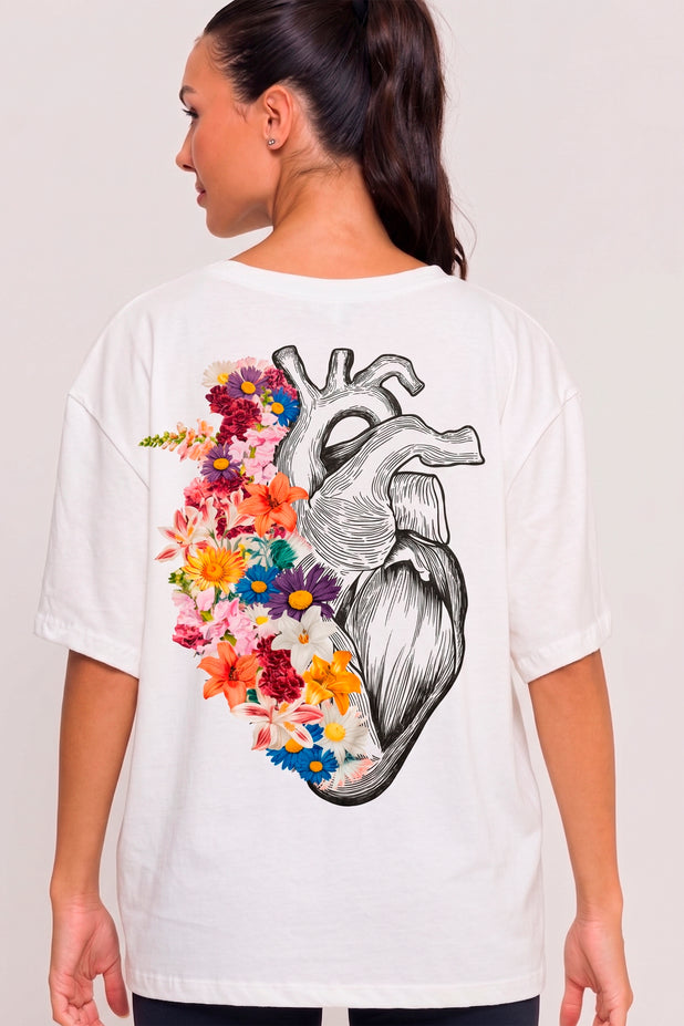 T-Shrit Oversized Coração Florido