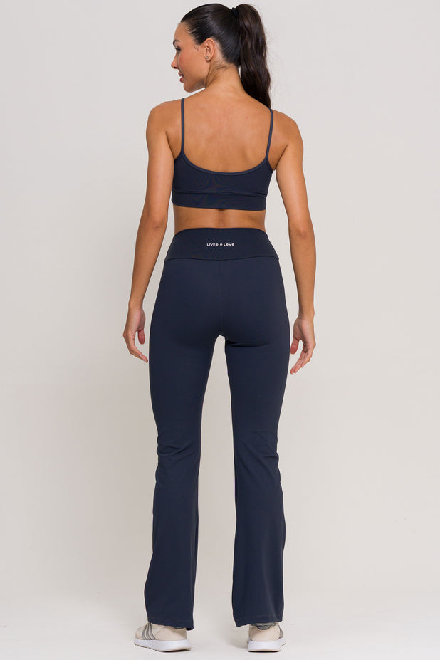 Calça Flare de Poliamida Chumbo