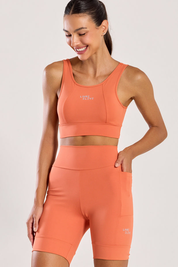 Conjunto Top e Bermuda com Bolso Laranja