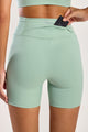 Conjunto Top Cruzado e Bermuda Bolso Cós Verde Claro