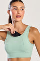 Top com Bolso na Frente Verde Claro