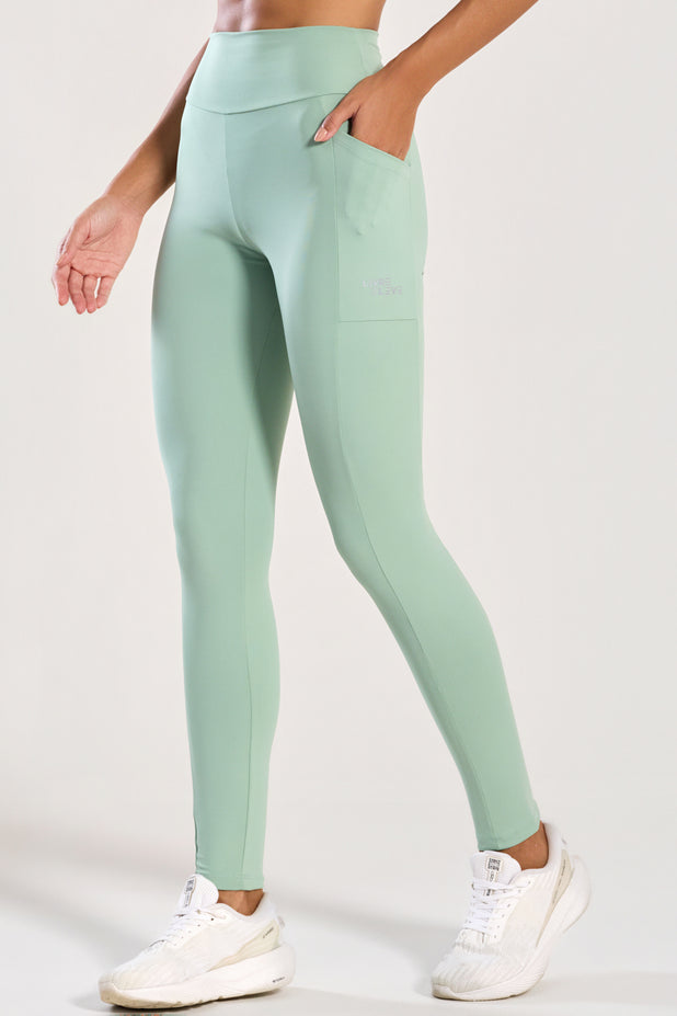 Legging com Bolso Lateral Verde Claro