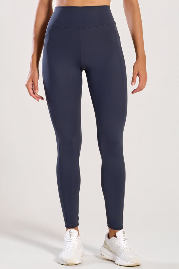 Legging com Bolso Lateral Chumbo