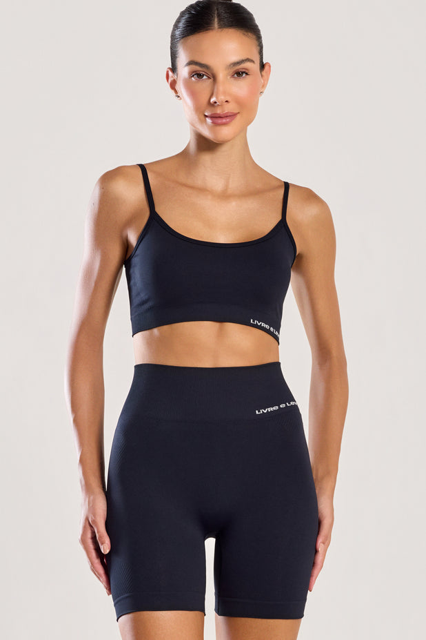 Conjunto Top Alcinha e Bermuda Sem Costura Preto