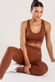 Conjunto Top Nadador e Legging Sem Costura Marrom