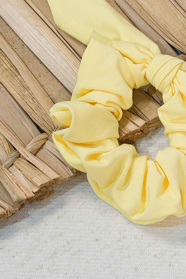 Frufru de Cabelo com Nozinho Amarelo
