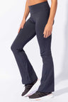 Calça Flare Modeladora Cinza