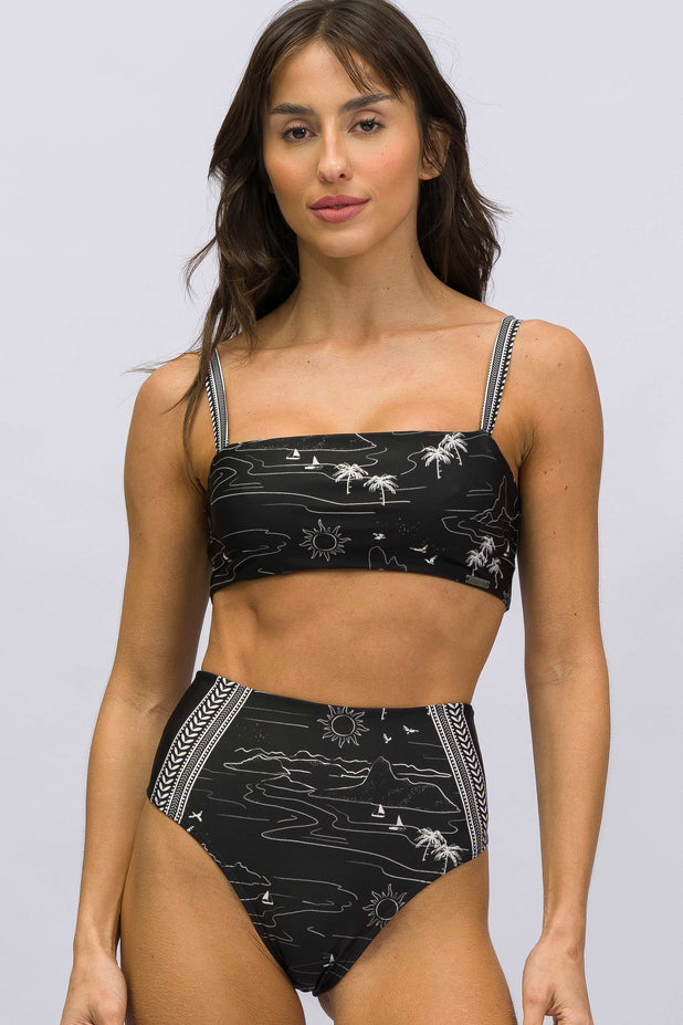 Biquíni Quadrado e Calcinha Hot Pants Horizonte