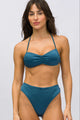 Biquíni Top Franzido e Hot Pants Cavada Maré Alta