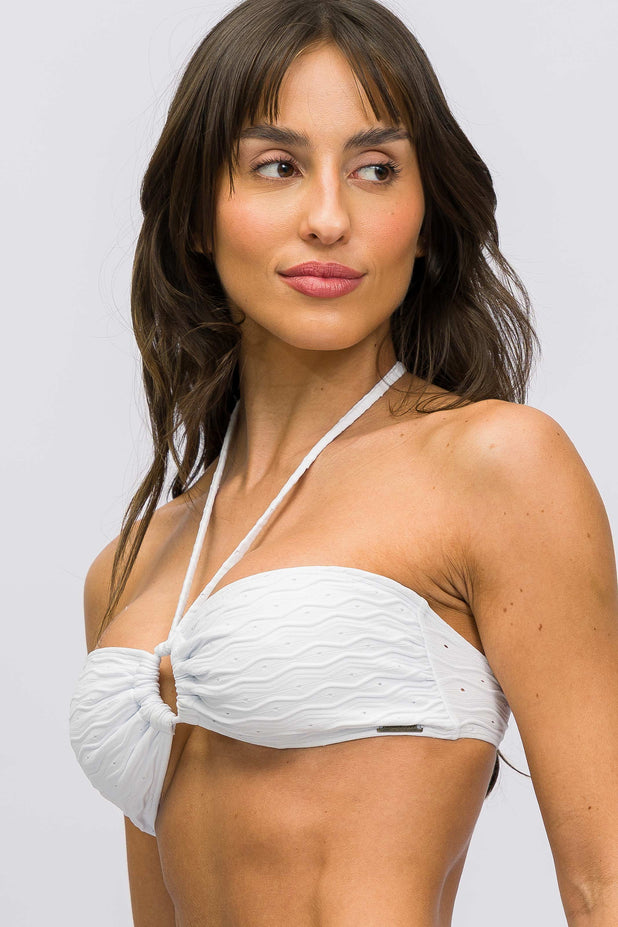 Top Detalhe na Frente com Alcinha Branco