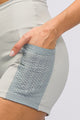 Short Fitness com Bolso de Tela Cinza Stormy