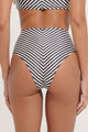 Calcinha Hot Pants Listrado P&B
