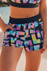 Short com Bolso e Fenda Estampa DNA