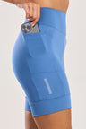 Bermuda com Bolso e Pala Azul Claro