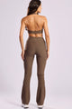 Calça Flare Canelada Nozes