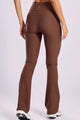 Calça Flare Canelada Marrom