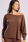 Blusa Manga Longa Ombro Caído Marrom