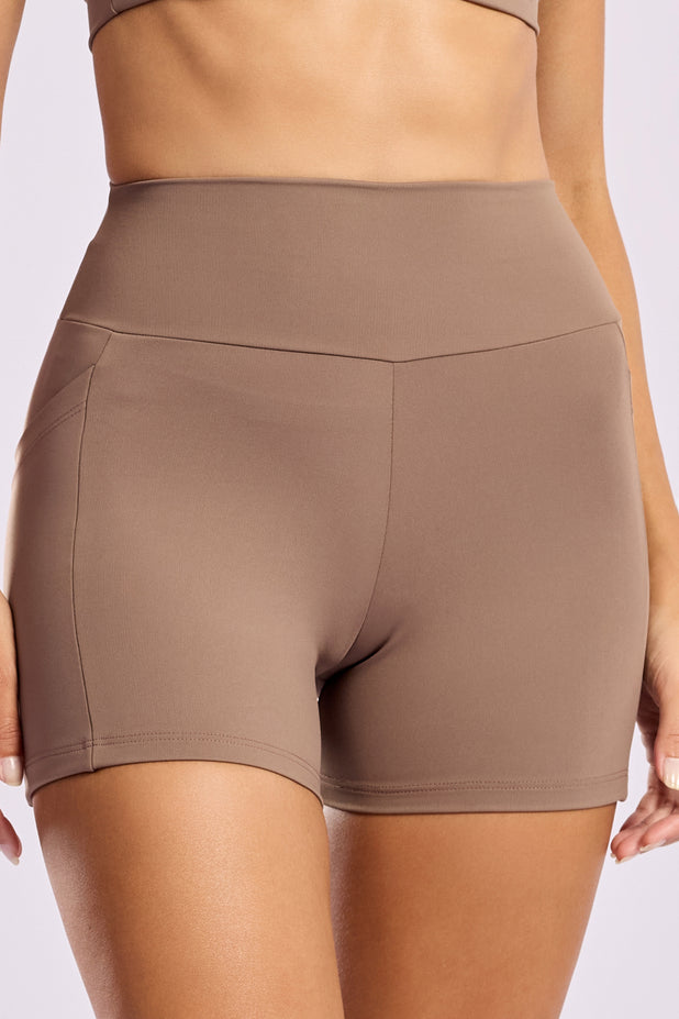 Short de Poliamida com Bolso Lateral Marrom Claro