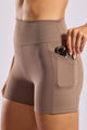 Short de Poliamida com Bolso Lateral Marrom Claro