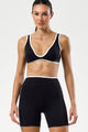 Conjunto Fitness Top Decote e Bermuda de Viés Preto