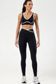 Conjunto Fitness Top e Calça Preta com Detalhe em Viés