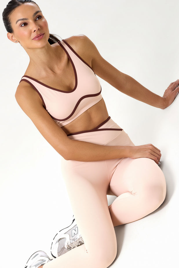 Legging com Cós Transpassado Viés Bege
