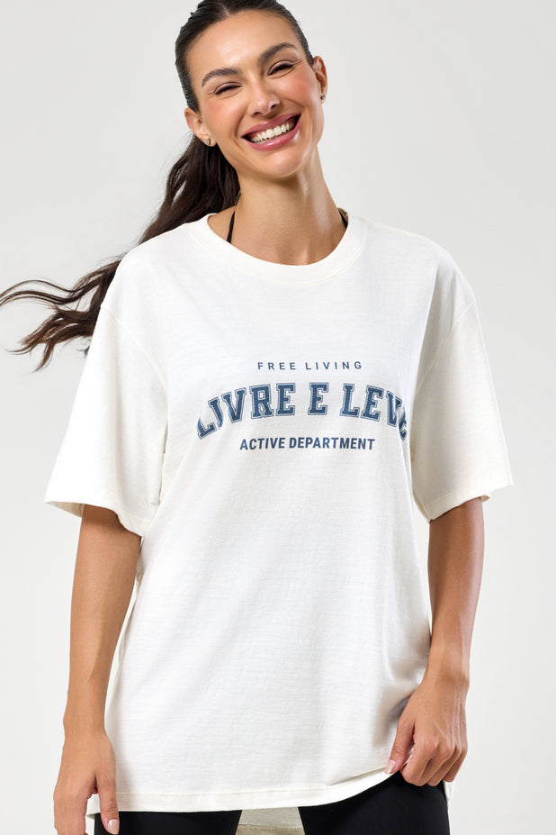 T-Shrit Oversized Free Living