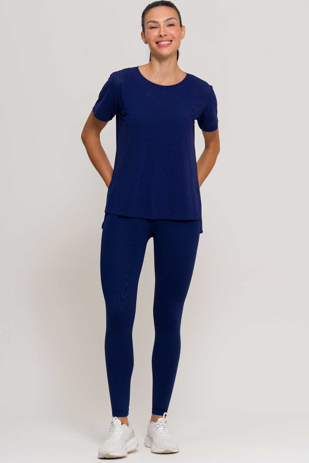 Blusa com Fenda Lateral Furadinha Marinho