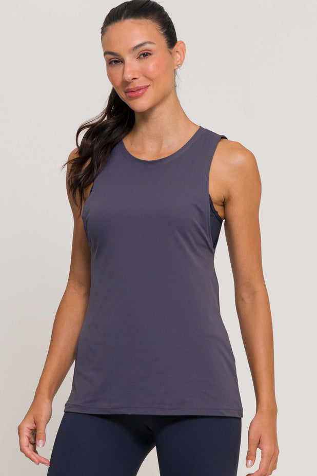 Regata Cavada de Poliamida Chumbo