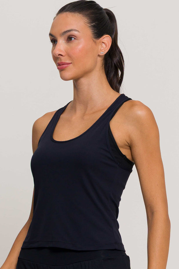 Regata Curta Detalhe Costas Preta