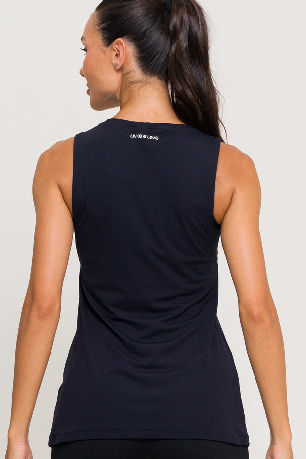 Regata Cavada de Poliamida Preta