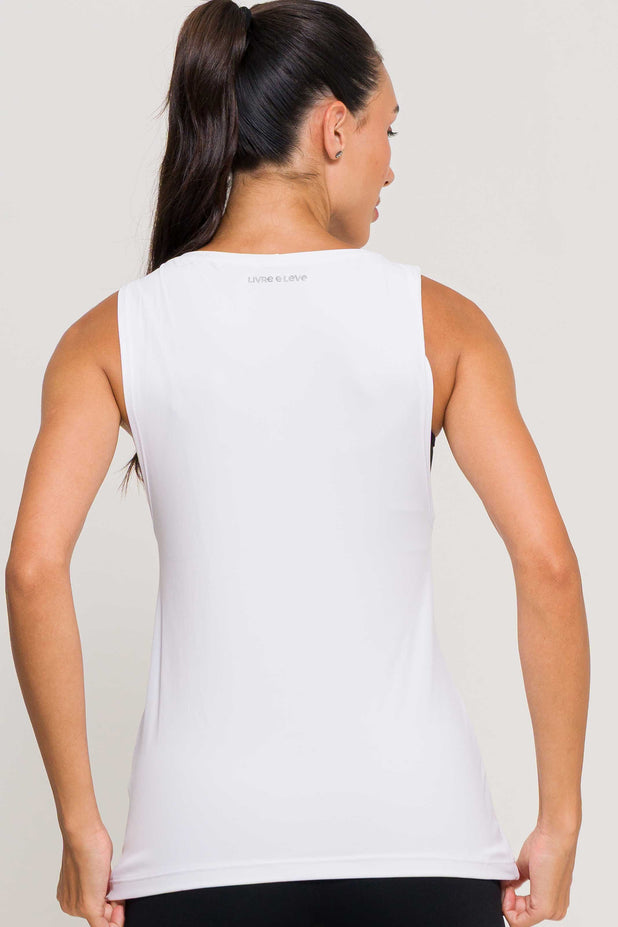 Regata Cavada de Poliamida Branca