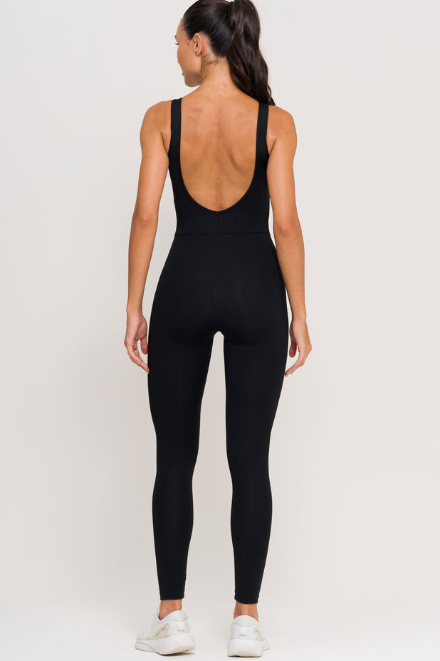 Macacão com Decote nas Costas Preto